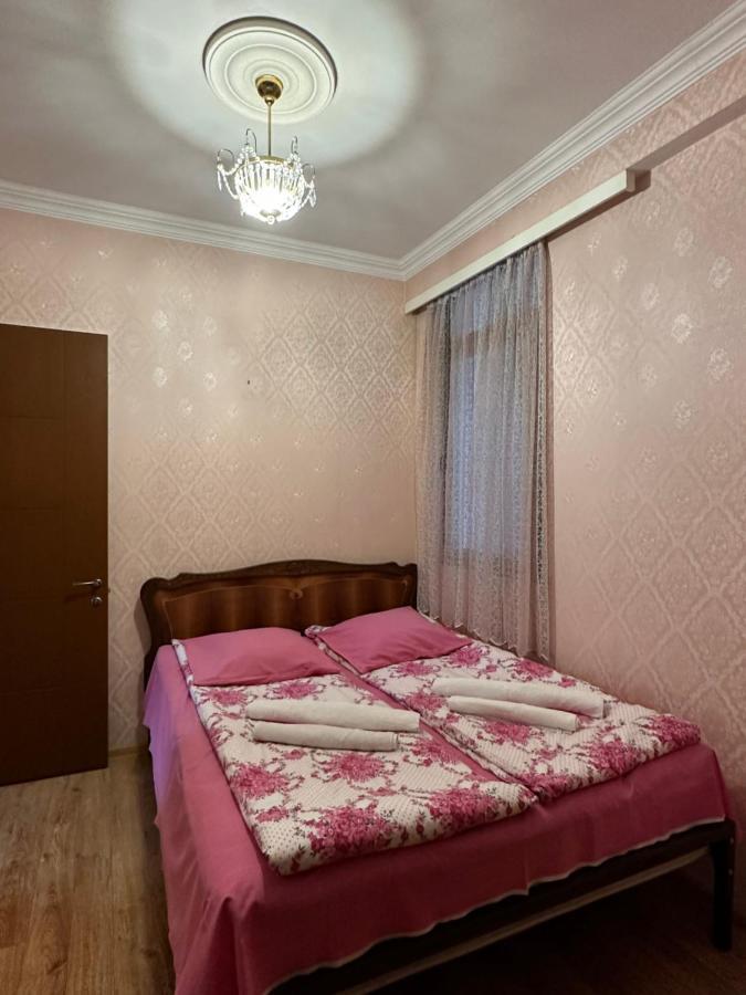Sun Apartment Tbilisi Buitenkant foto