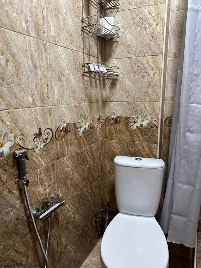 Sun Apartment Tbilisi Buitenkant foto
